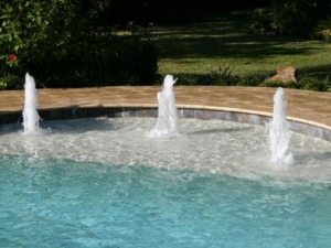 Building a pool in Guanacaste